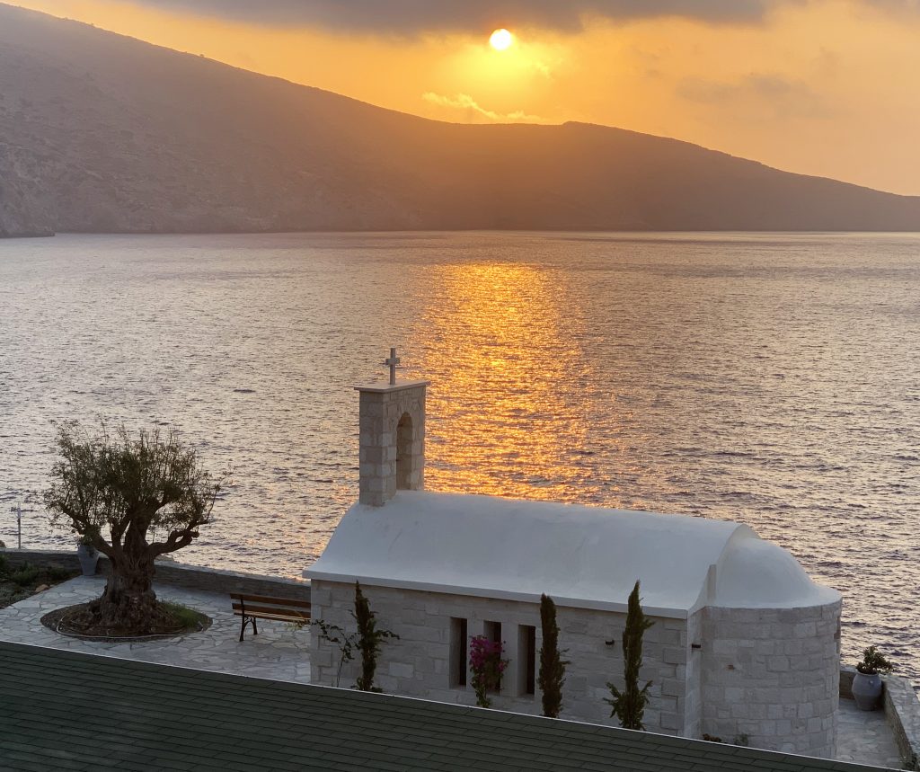 Wedding in Crete: Rock Bay Villas Sunset at Rock Bay Villas, Crete – luxury seaside villa venue with panoramic Mediterranean views. Wedding in Crete, Crete wedding venue, Rock Bay Villas wedding, destination wedding Crete